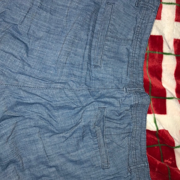 Jean type Shorts - Picture 3 of 4
